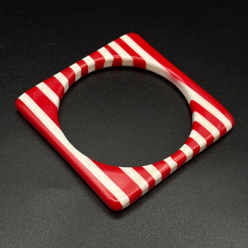 Vintage Bangle Red White Striped Square Laminated Stacking Petite Size 7.5